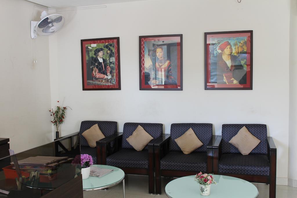 Dibrugarh Club House Hotel Ngoại thất bức ảnh