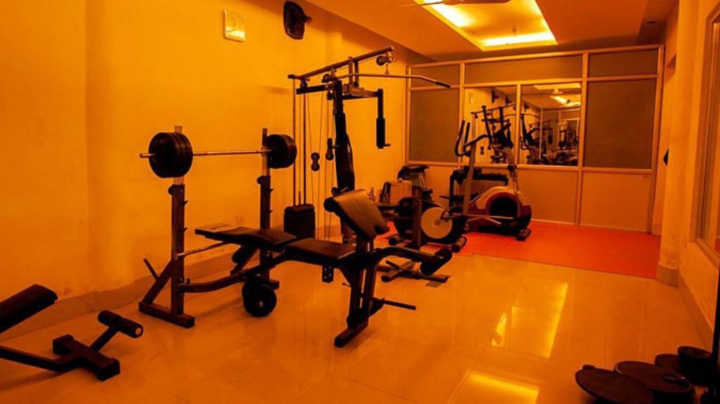 Dibrugarh Club House Hotel Ngoại thất bức ảnh