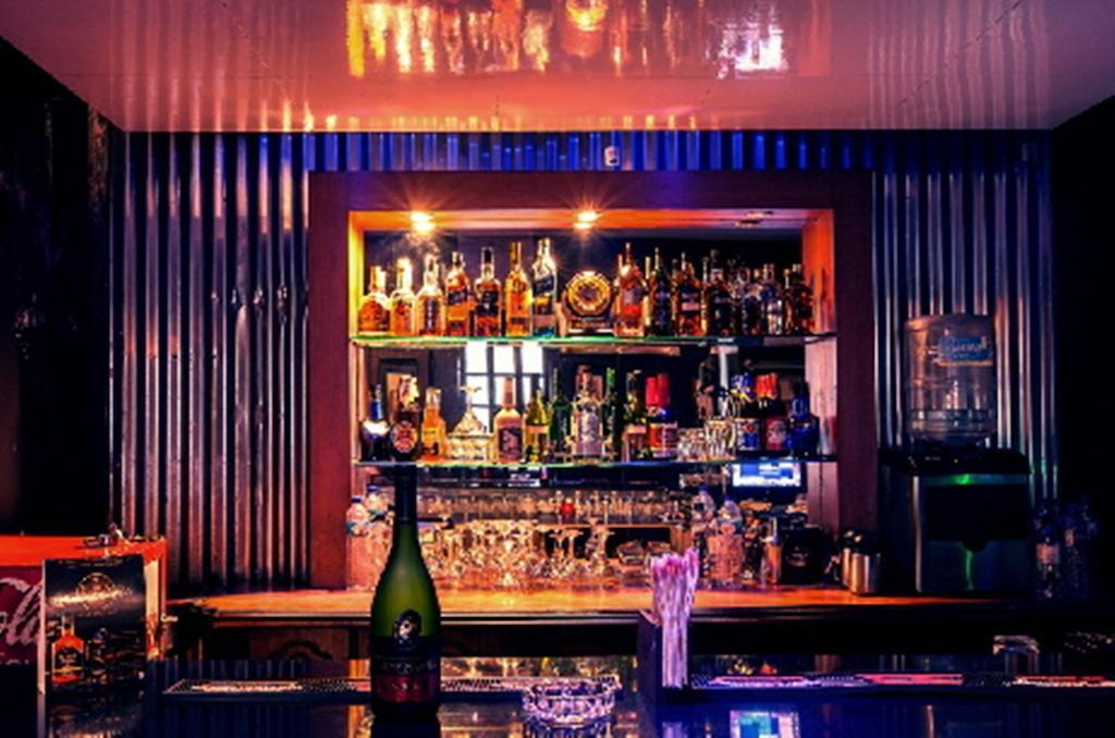 Dibrugarh Club House Hotel Ngoại thất bức ảnh